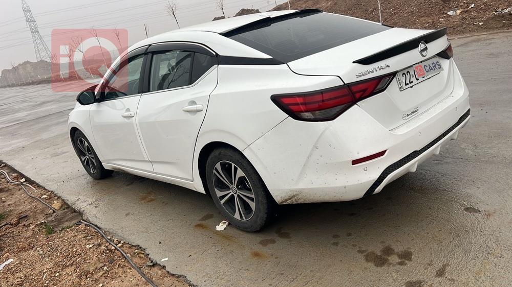 نيسان سنترا